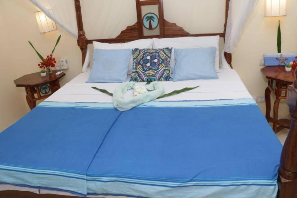 Tembo Beach Cottage Малинди Экстерьер фото